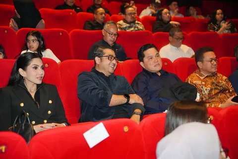Menteri Ekraf Teuku Riefky Harsya hadiri screening  Film Garuda di Dadaku. (dok. Biro Komunikasi Kementerian Ekonomi Kreatif/Badan Ekonomi Kreatif)