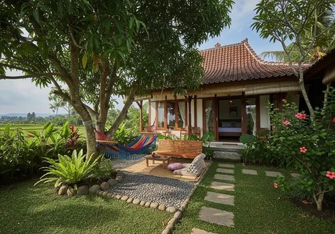 Rumah Sederhana di Desa Dekat Sungai Kecil. dok: Gemini AI