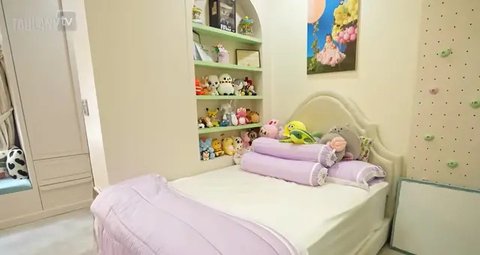 Potret Kamar Tidur Anak di Rumah Sarwendah / Youtube Taulany TV
