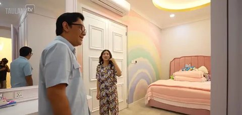 Potret Kamar Tidur Anak di Rumah Sarwendah / Youtube Taulany TV