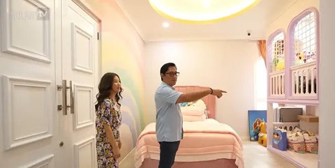 Potret Kamar Tidur Anak di Rumah Sarwendah / Youtube Taulany TV