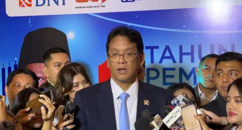 Menteri Keuangan Purbaya Yudhi Sadewa di Kantornya, Jumat (27/3/2026). Purbaya memastikan ekonomi Indonesia masih baik. (Liputan6.com/Gagas)