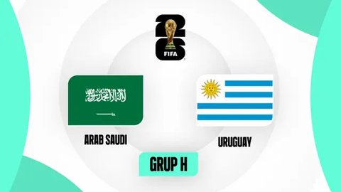 Penyerang Timna Arab Saudi, Salem Al-Dawsari, berebut bola dengan dua pemain Timnas Uruguay, Rodrigo Bentancur dan Agustin Canobbio, dalam laga pertama Grup H Piala Dunia 2026. Kedua tim berm