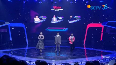 Keempat Judges Memberikan Standing Ovation atas Penampilan Felicia (Tangerang) yang Luar Biasa. (SCTV)