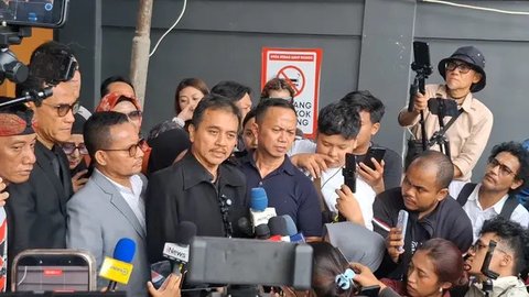 Roy Suryo menggugat penggeledahan rumah, penangkapan, dan penahanan yang disebutnya tidak sah serta melawan hukum. (Liputan6.com/Ady Anugrahadi)