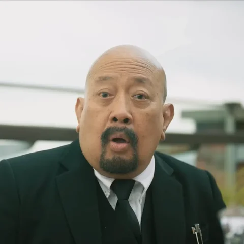 Indro Warkop sebagai Indro dalam film Comic 8 Revolution: Santet K4bin3t. (Foto: Dok. Falcon Pictures)