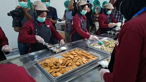 Dapur MBG Dikelola Jimmy Hantu Foundation