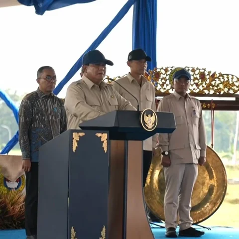 Prabowo Resmikan Sekolah Taruna Nusantara Malang