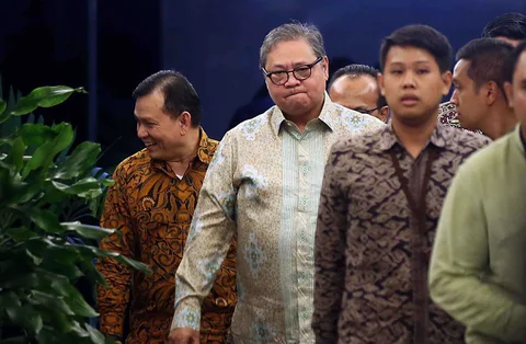 Menteri Koordinator (Menko) Bidang Perekonomian, Airlangga Hartarto menyambangi Gedung Merah Putih Komisi Pemberantasan Korupsi (KPK), Jakarta, Rabu (14/02/2026).