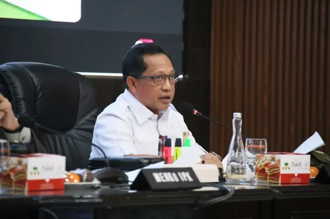 Mendagri Muhammad Tito Karnavian saat rakor lintas kementerian/lembaga