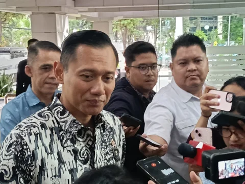 Bahas Utang Kereta Cepat Whoosh, AHY Datangi Menkeu Purbaya