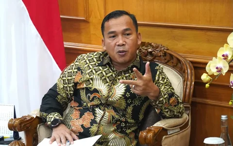 Menteri Kependudukan dan Pembangunan Keluarga Wihaji di kantor Kemendukbangga BKKBN Jakarta, Rabu (21/01/2026).