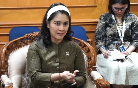 Wakil Menteri Ratu Ayu Isyana Bagoes Oka di kantor Kemendukbangga BKKBN Jakarta, Rabu (21/01/2026).