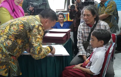 Kemendukbangga/BKKBN mencatat capaian program prioritas sepanjang 2025 yang melampaui target nasional sebagai upaya memperkuat ketahanan keluarga Indonesia.