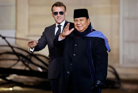 Presiden Prabowo Subianto saat melakukan  pertemuan dengan Presiden Prancis Emmanuel Macron di Istana Elysee di Paris, Prancis, Jumat (23/01/2026) waktu setempat.