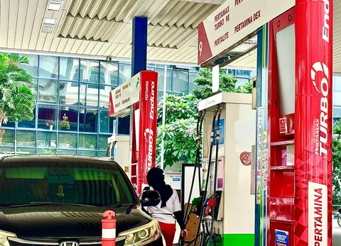 PT Pertamina Patra Niaga memastikan Bahan Bakar Minyak (BBM) jenis Pertalite tersedia di 97 persen dari total SPBU Pertamina di Indonesia. (Foto: Pertamina)