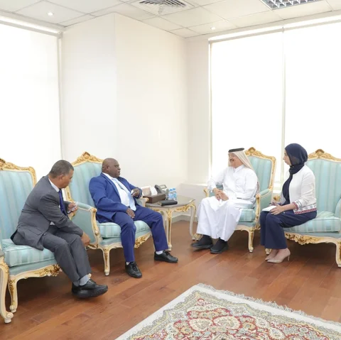 Menteri HAM Natalius Pigai mendapat dukungan dari Perdana Menteri Qatar.