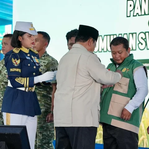 Prabowo Bertemu Petani di Swasembada Pangan
