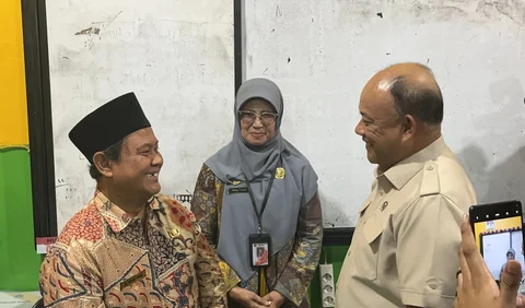 Kepala BGN Datangi SDN 01 Kalibaru, Cilincing, Jakarta Utara