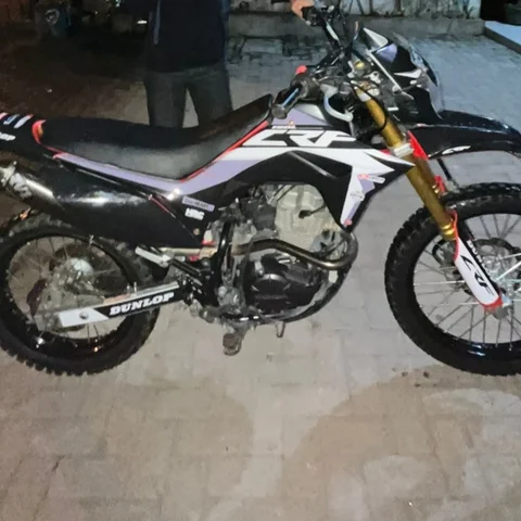 Polisi Pencuri Motor Rekan