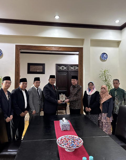 Jokowi Dikunjungi Warga Brunei, Ini yang Dibicarakan