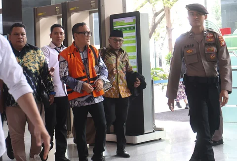 Terdakwa kasus dugaan pemerasan dalam pengurusan sertifikat K3 di Kementerian Ketenagakerjaan Immanuel Ebenezer bersiap untuk menjalani sidang lanjutan di Pengadilan Tipikor, Jakarta, Senin (02/02/2026).