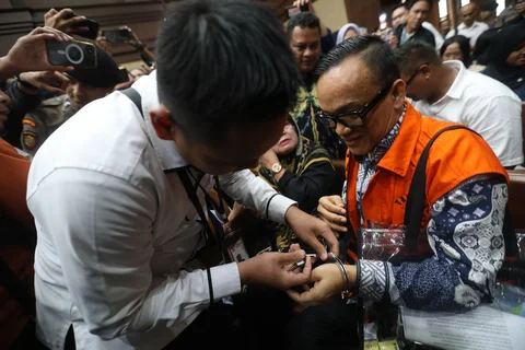 Terdakwa kasus dugaan pemerasan dalam pengurusan sertifikat K3 di Kementerian Ketenagakerjaan Immanuel Ebenezer bersiap untuk menjalani sidang lanjutan di Pengadilan Tipikor, Jakarta, Senin (02/02/2026).