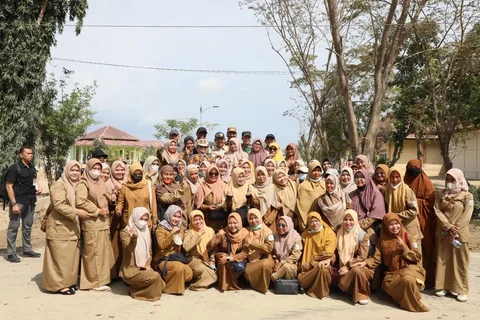 Mendagri Tito Karnavian saat memimpin Apel Pemulangan Praja IPDN dan ASN Kemendagri Gelombang I di Aceh Tamiang