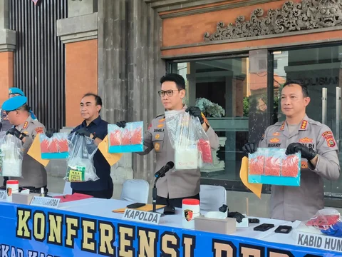 DJ Asal Turki Bawa 1,2 Kg&nbsp;Kokain dari Dubai, Ditangkap di Bandara Bali