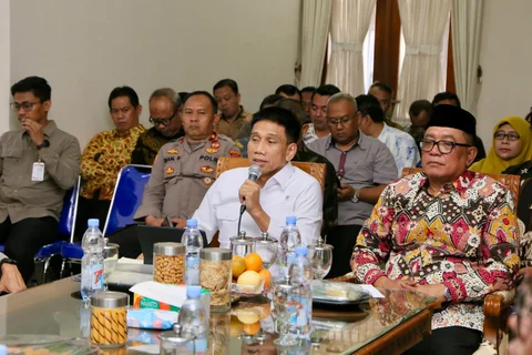 Wamendagri Akhmad Wiyagus di Pendopo Kota Banjar, Jawa Barat
