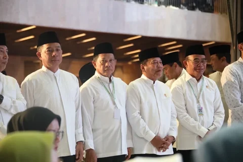 Mendagri Tito Karnavian Dampingi Presiden Prabowo Hadiri Pengukuhan Pengurus MUI 2025&ndash;2030