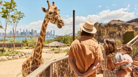Taronga Zoo. Dok. Destination New South Wales.
