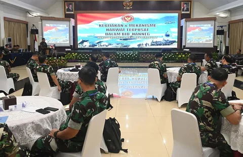 Sosialisasi pemeliharaan dan perawatan alat peralatan pertahanan keamanan Koopsudnas di Gedung Leo Watimena Makoopsudnas Halim Perdanakusuma Jakarta Timur Rabu (11/03/2026).