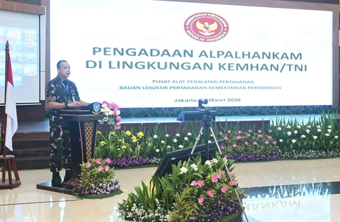 Sosialisasi pemeliharaan dan perawatan alat peralatan pertahanan keamanan Koopsudnas di Gedung Leo Watimena Makoopsudnas Halim Perdanakusuma Jakarta Timur Rabu (11/03/2026).