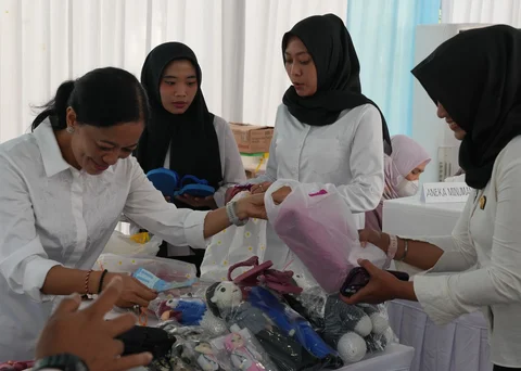 Karya Warga Binaan Laris Manis di Bazar Ramadan Ditjenpas