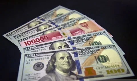 Pelemahan Rupiah terus berlanjut di tengah ketidakpastian perang Iran-AS-Israel dan kekhawatiran defisit APBN 2026, memicu pelaku pasar menghindari aset berisiko.