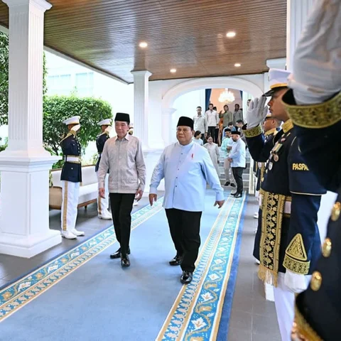 Jokowi halalbihalal dengan prabowo di Istana