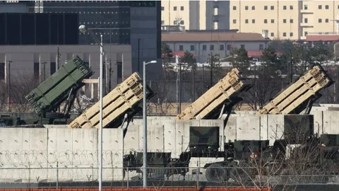 Peluncur sistem rudal Patriot yang ditempatkan di pangkalan militer AS di Korea Selatan telah ditarik oleh Amerika Serikat dan dipindahkan ke Timur Tengah
