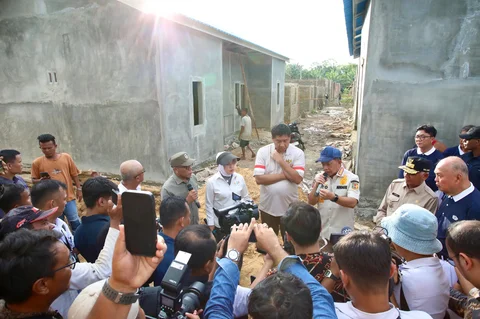 Kasatgas Tito Karnavian saat peninjauan Hunian Tetap (Huntap) di Tapanuli Tengah