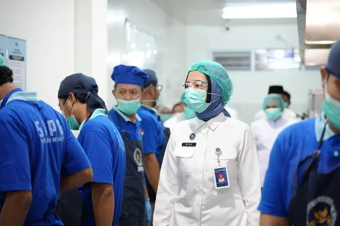 Kepala Biro Hukum dan Hubungan Masyarakat Badan Gizi Nasional (BGN), Khairul Hidayati, melakukan kunjungan ke Pesantren Nurul Islam di Kabupaten Semarang