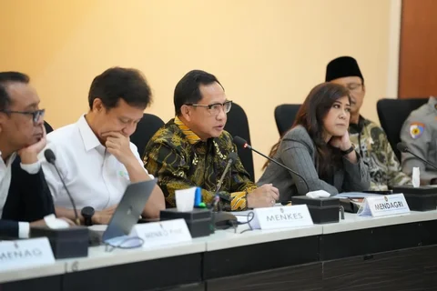 Mendagri saat Rakor Tingkat Menteri Sinkronisasi Koordinasi dan Pengendalian (SKP) Pencegahan dan Penanganan Masalah Kesehatan Jiwa pada Anak dan Remaja.