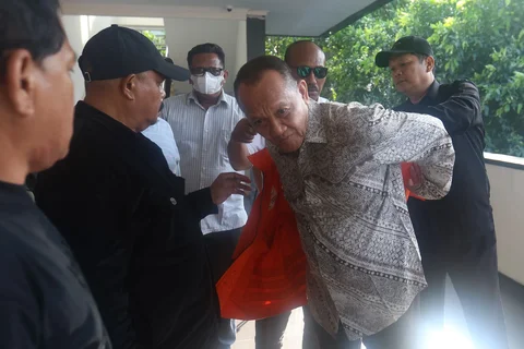 Terdakwa kasus dugaan tindak pidana pencucian uang (TPPU) Nurhadi usai mengikuti sidang vonis di Pengadilan Tipikor, Jakarta,  Rabu (01/04/2026).