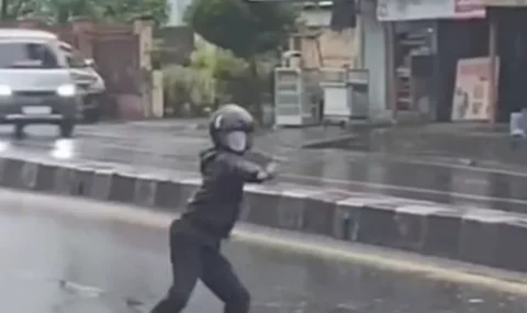 Pria di Maros Ancam Pengendara Pakai Busur di Depan SPPG Marusu