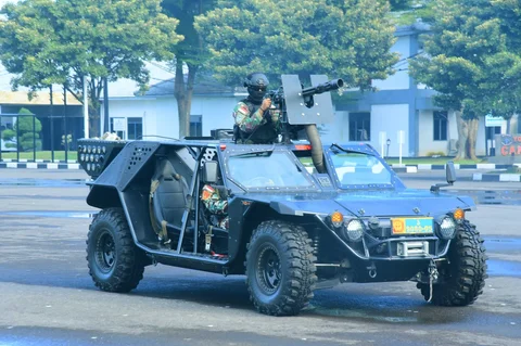 Simulasi kesiapsiagaan prajurit Korps Marinir di Mako Pasmar 1, Cilandak, Jakarta Selatan, Minggu (12/04)/2026.