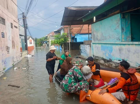 Bengawan Solo Meluap, Ribuan Warga Sukoharjo dan Surakarta Mengungsi