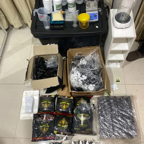 Barang Bukti Laboratorium Narkotika di Jakpus