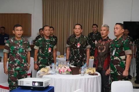 Peserta mengikuti sosialisasi dan pemantapan bidang penerangan Koopsudnas tahun 2026 di Makoopsudnas Halim Perdanakusuma Jakarta Selasa, (31/03/2026).