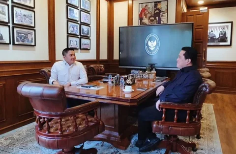 Temui Seskab Teddy, Erick Thohir Lapor Pemangkasan Permenpora dari 191 Jadi 4