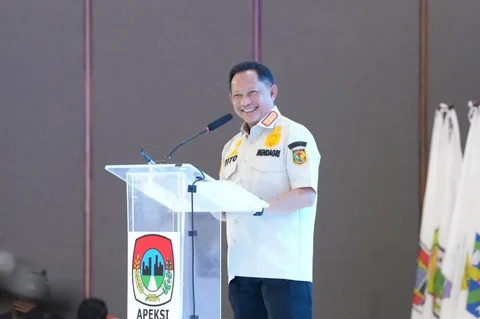 Mendagri Tito Karnavian keynote speaker dalam Rapat Kerja Komisariat Wilayah (Komwil) I Asosiasi Pemerintah Kota Seluruh Indonesia (APEKSI) di Kota Banda Aceh