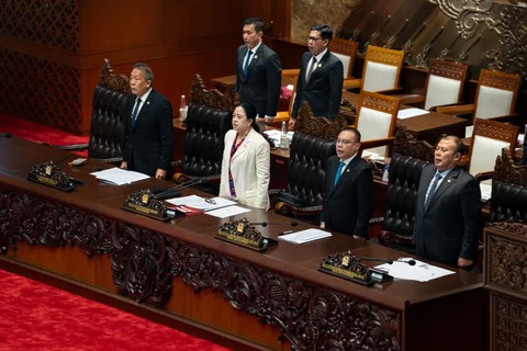 Puan Pimpin Pengesahan UU PPRT Serta UU Pelindungan Saksi dan Korban